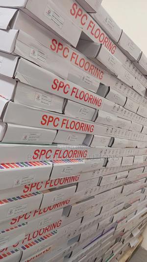 2.22 Square MTRS a Box SPC - main view