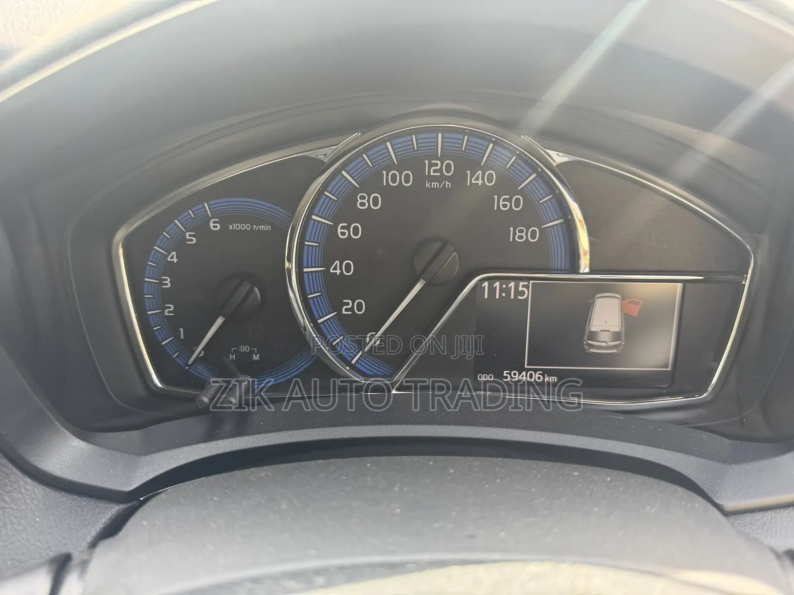 Toyota Corolla Fielder 2018 Silver