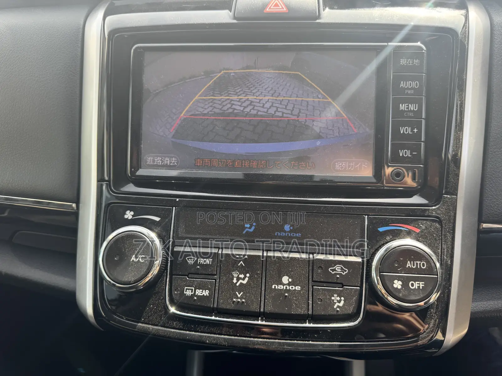 Toyota Corolla Fielder 2018 Silver