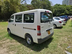 Toyota TownAce 2017 White