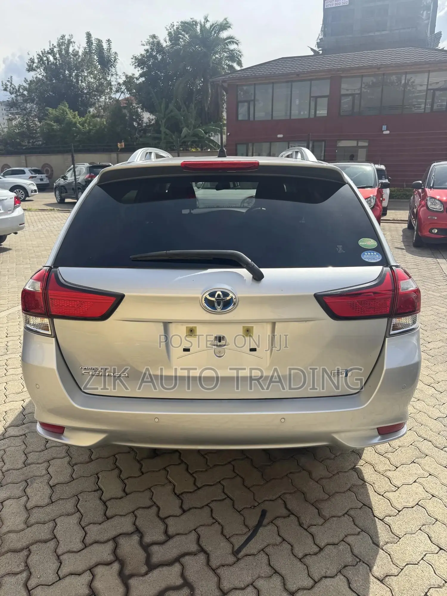 Toyota Corolla Fielder 2018 Silver
