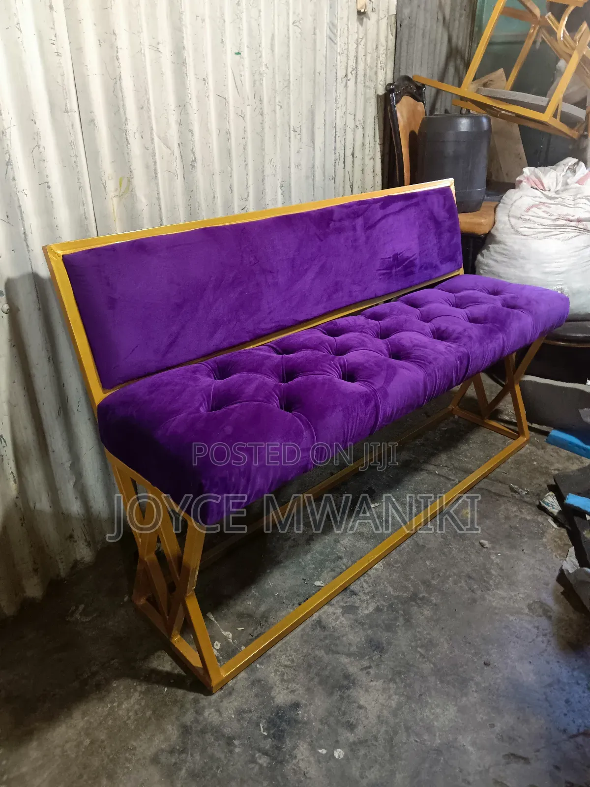 Salon Waiting Seat, Purple 
