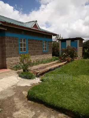 Furnished 3bdrm House in Magumu for sale