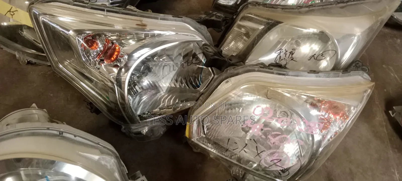 Suzuki Spacia Headlight Available