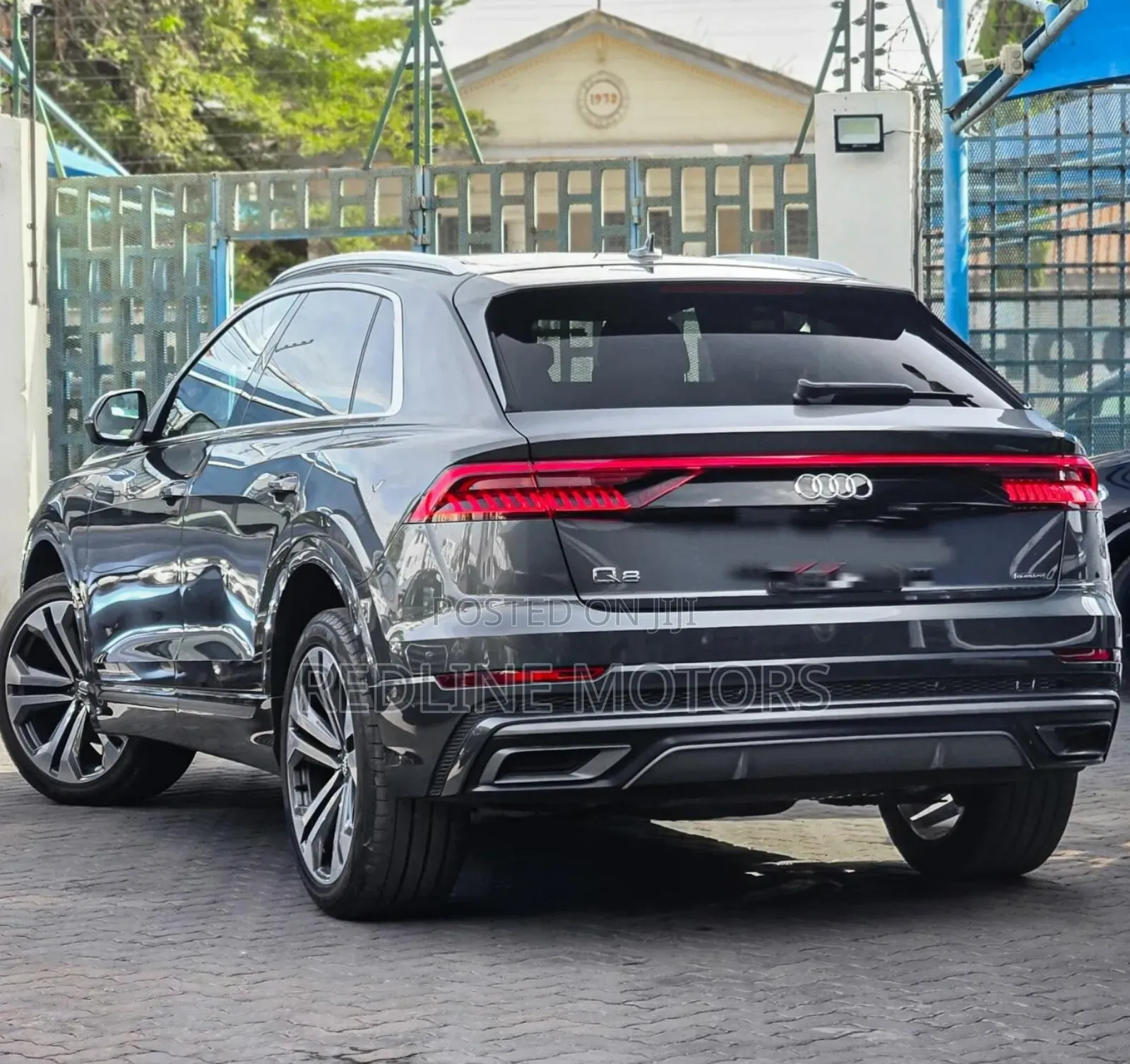 Audi Q8 55 Premium AWD quattro 2020 Gray