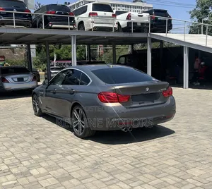 BMW 4 Series 420i RWD 2017 Gray