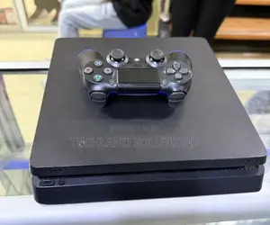 Well Played Ps4 Slim Machine