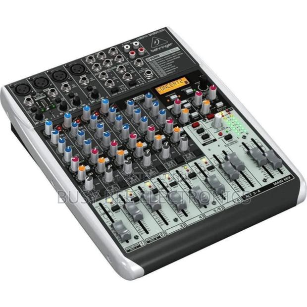 Behringer Xenyx Qx1204usb Analog Mixer - main view
