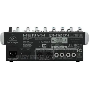 Behringer Xenyx Qx1204usb Analog Mixer
