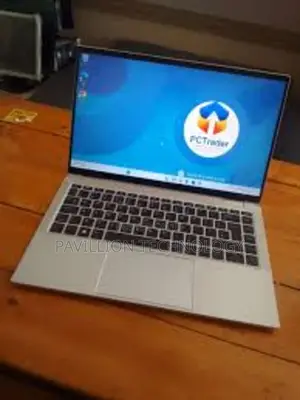 Laptop HP EliteBook 1040 G8 16GB Intel Core I7 SSD 512GB