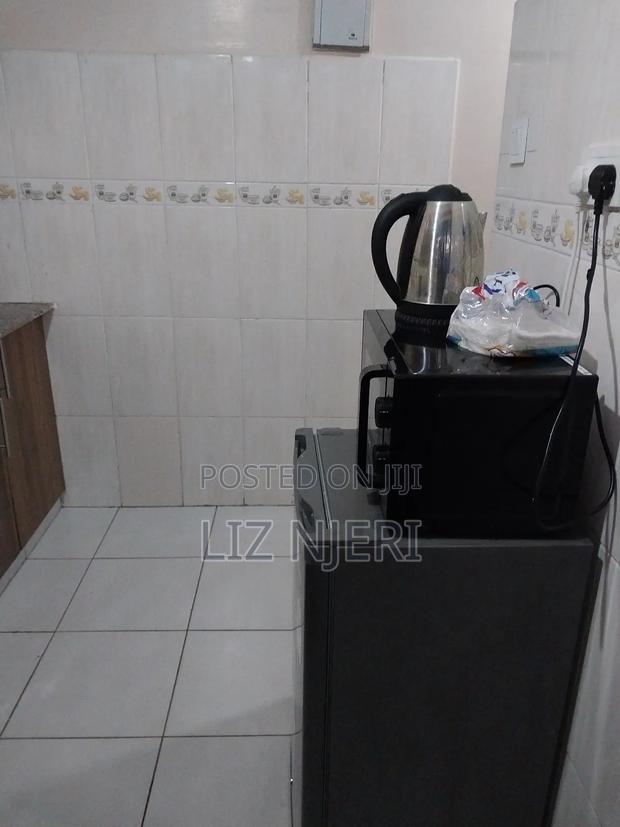 One Bedroom Airbnb Apartment Southb - thumbnail 10