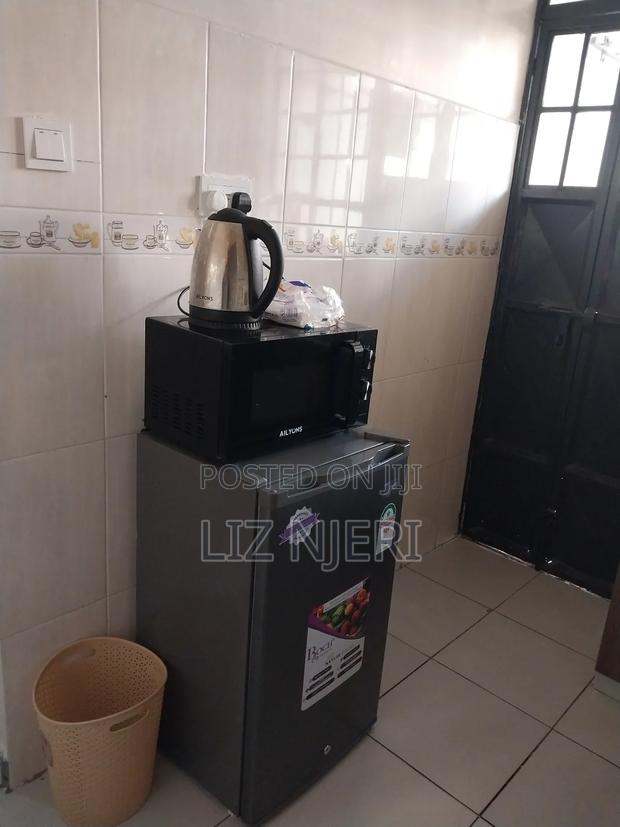 One Bedroom Airbnb Apartment Southb - thumbnail 16