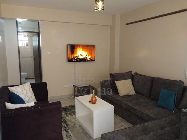 One Bedroom Airbnb Apartment Southb - thumbnail 18