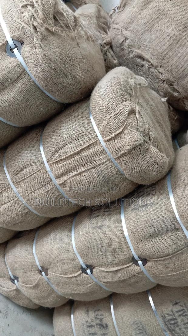 Strong/ Durable Hessian Cloth - main view