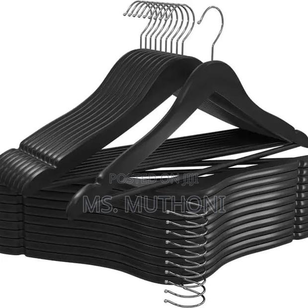 Space Saving Wooden Hangers for Clothes* - thumbnail 2