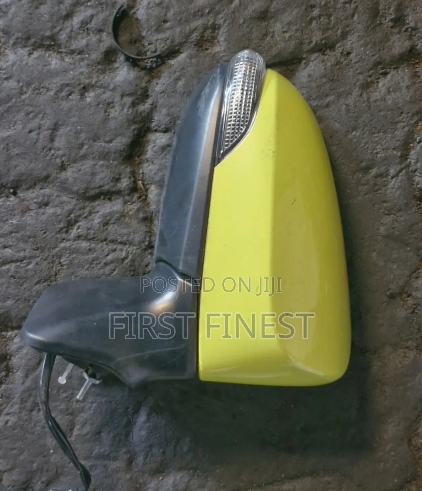 Toyota Spade Sidemirrors Indicator