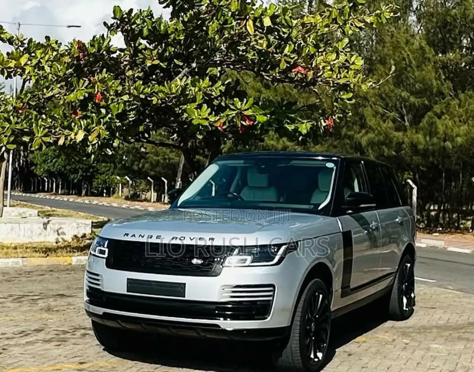 Land Rover Range Rover Vogue 2018 Silver