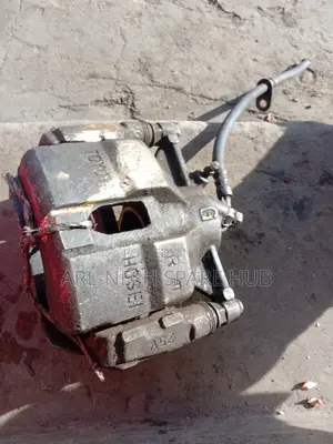 Toyota Premio Old Model Front Break Calliper