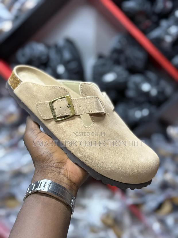 Birkenstock Clogs - thumbnail 2