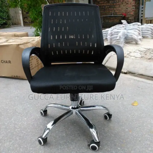 Office Chairs: Black Office Mesh Swivel Leg Chair
