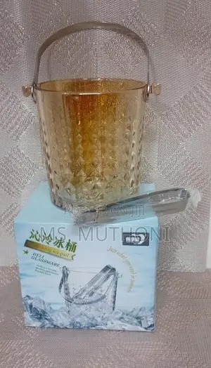 900ml Glass Ice Buckets With a Tong*