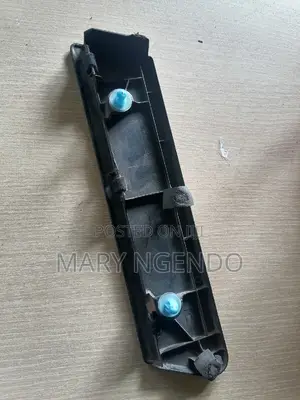 Nissan Nv 200 Side Mirror Finisher