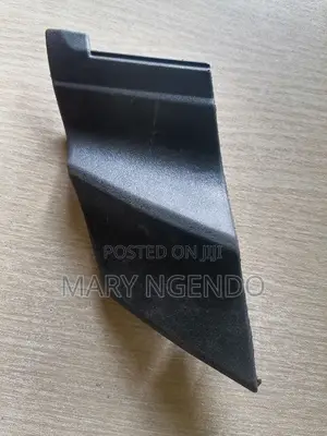 Windscreen Finisher for Toyota Belta