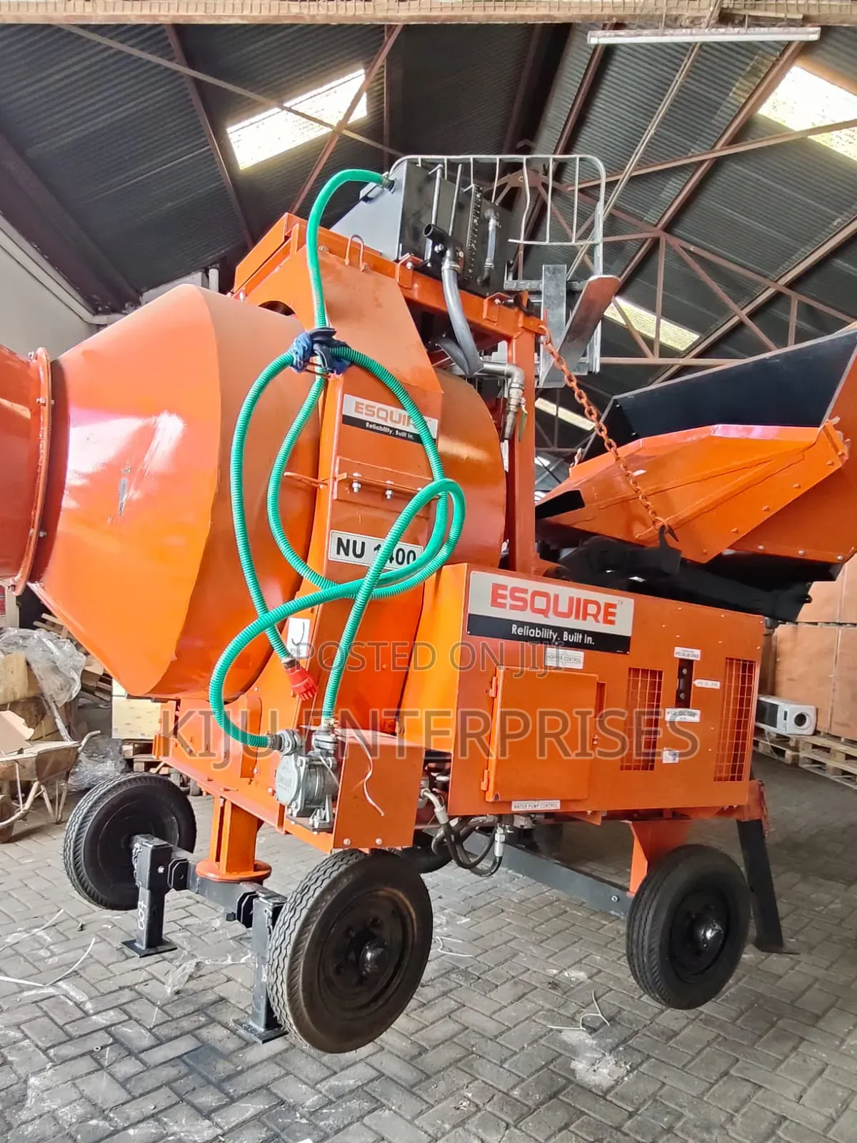 Esquire Mixer 700litres