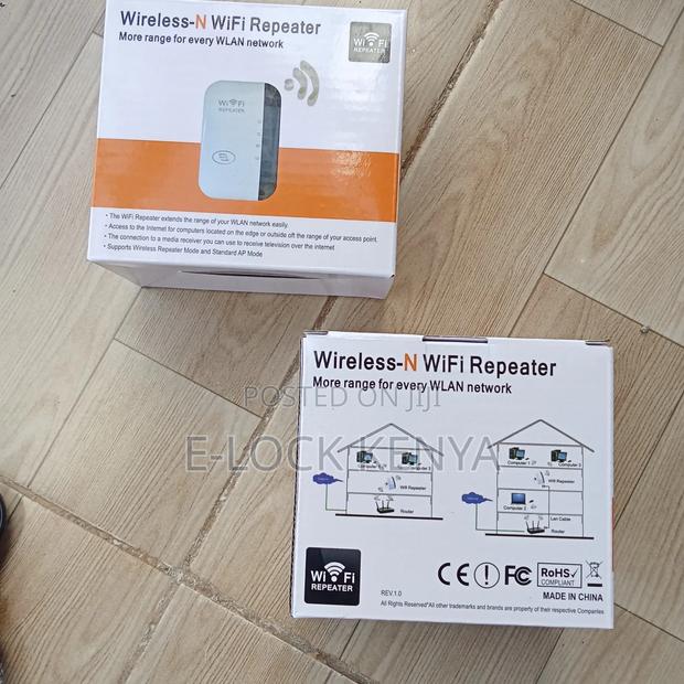 High Speed Wifi Extender Repeater - main view