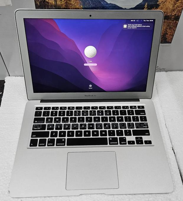 Laptop Apple MacBook Air 8GB Intel Core I5 SSD 128GB - main view