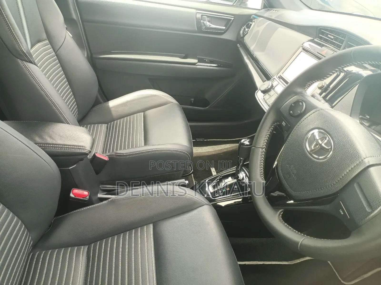 Toyota Corolla Fielder 2018 Green