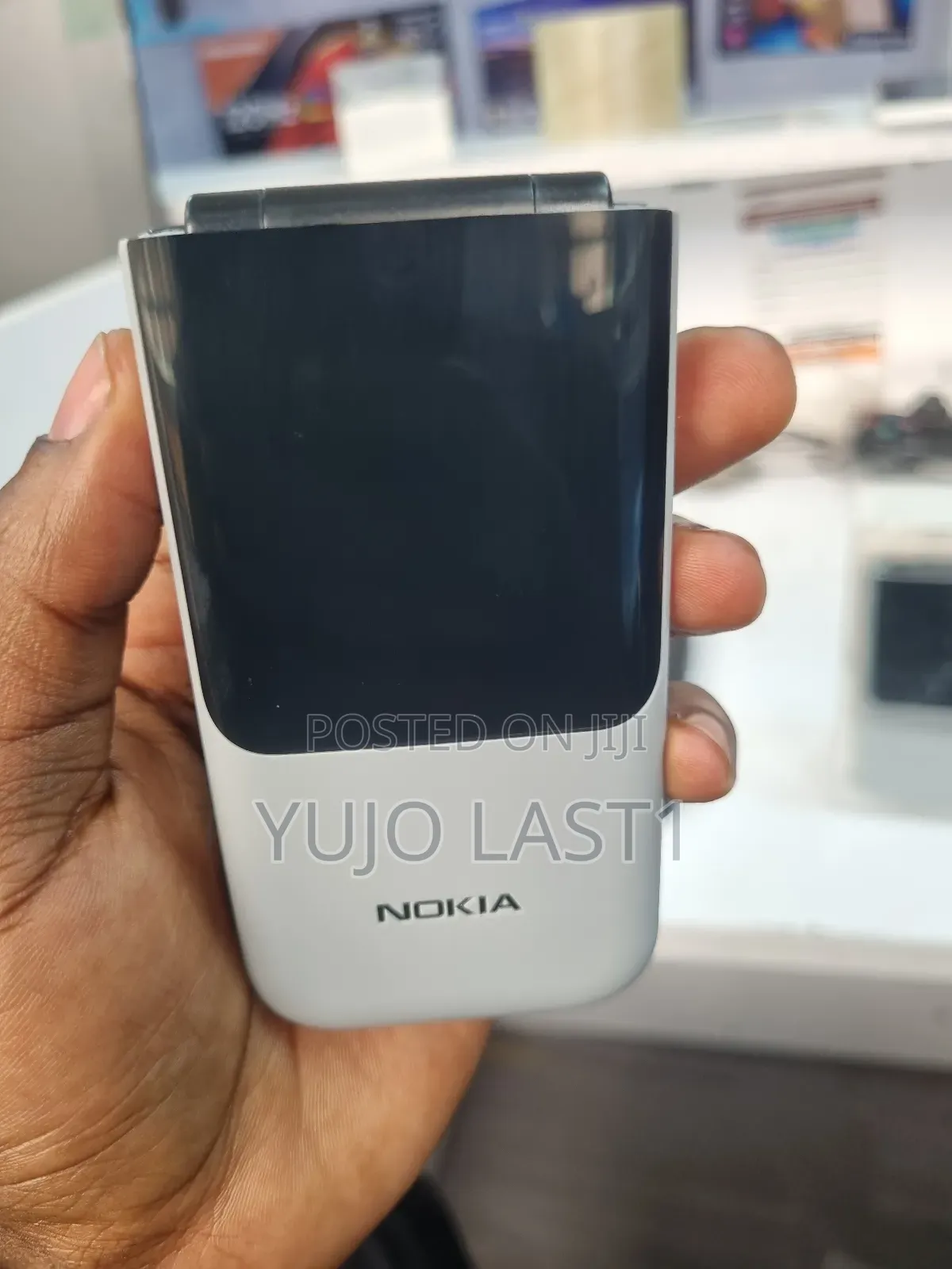 New Nokia 2720 Flip 512 GB White