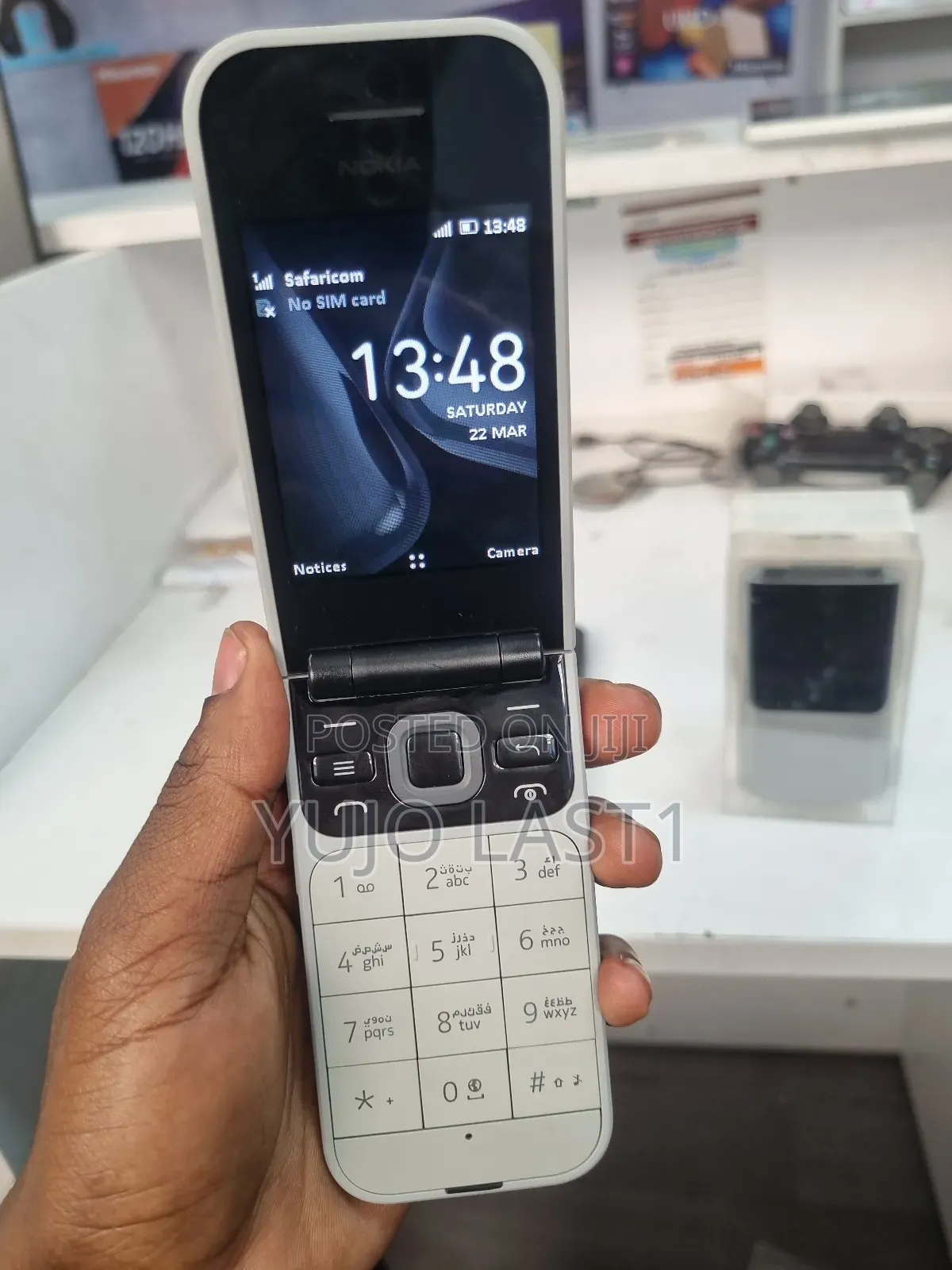 New Nokia 2720 Flip 512 GB White