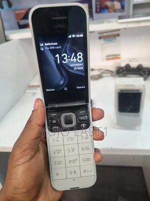 New Nokia 2720 Flip 512 GB White - main view