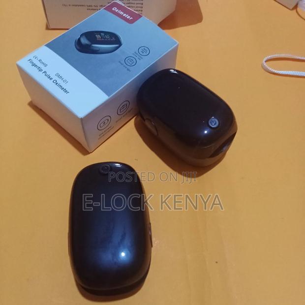 Oximeter, One Click Measurement - main view