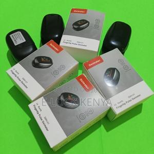 Rechargeable Oximeter - thumbnail 2