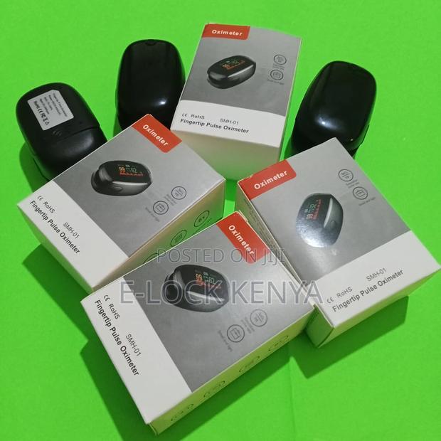 Rechargeable Oximeter - main view