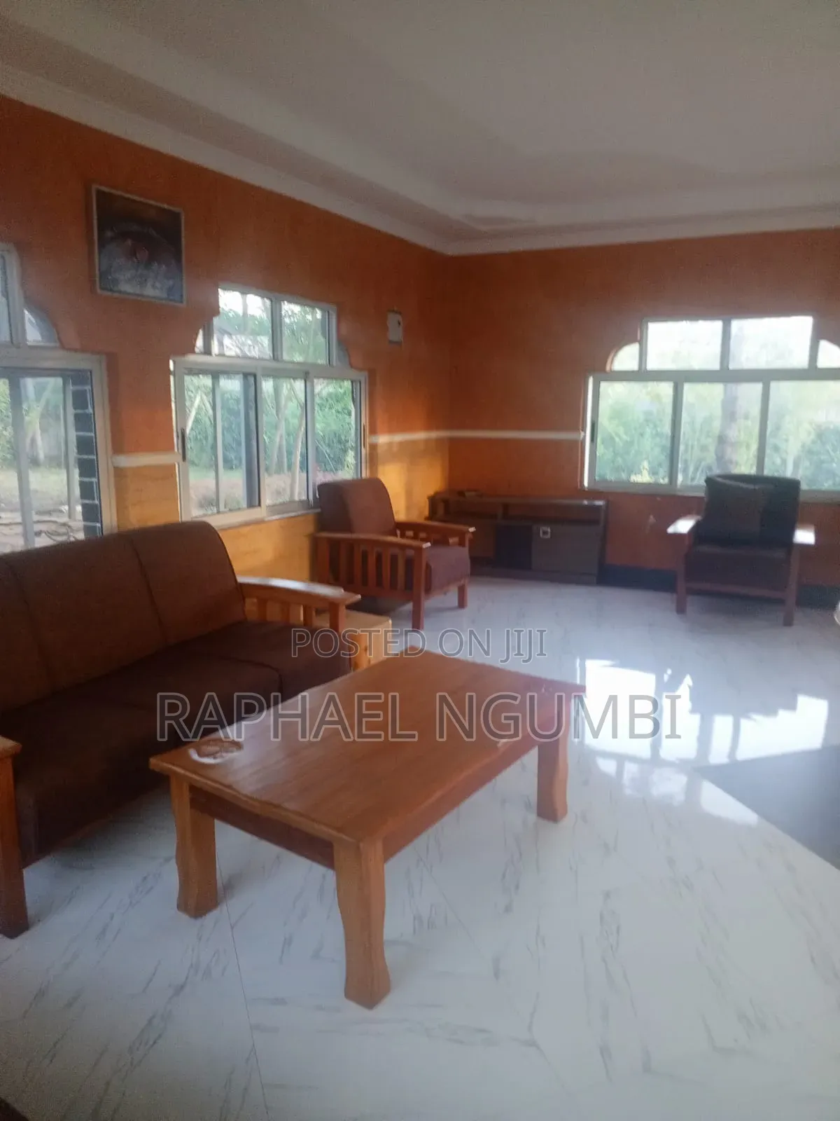 Furnished 5bdrm House in Mua for sale