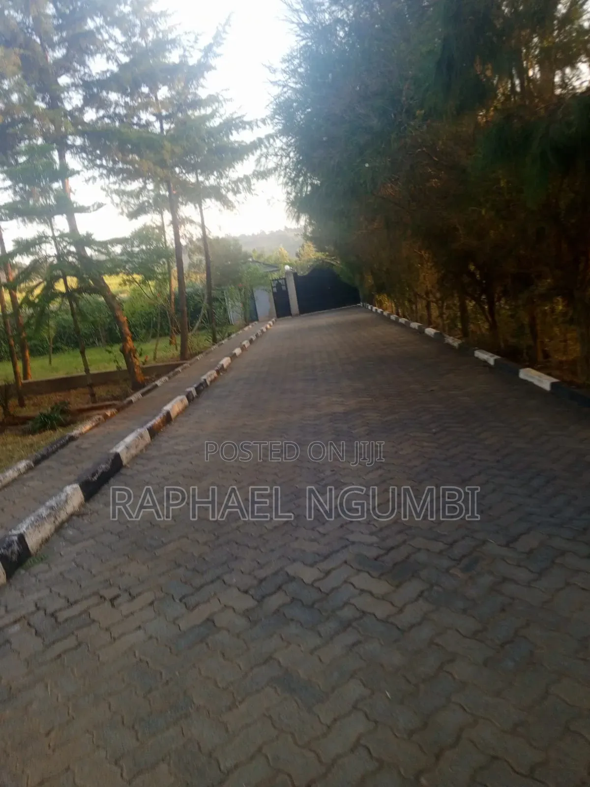 Furnished 5bdrm House in Mua for sale