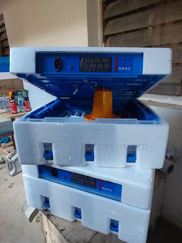 64 Eggs Incubator - thumbnail 4