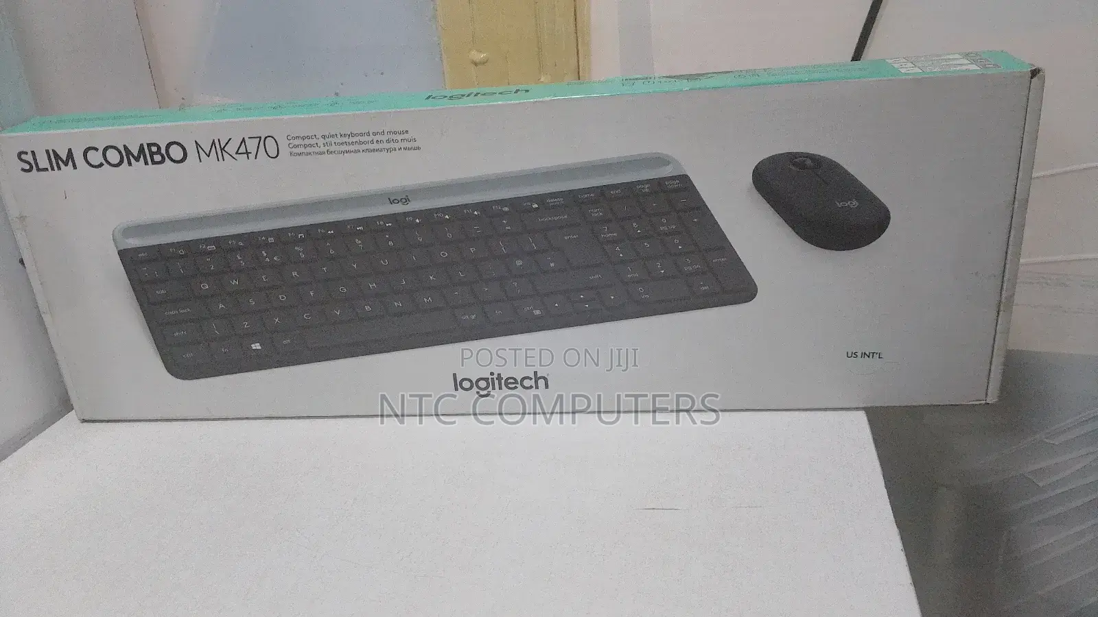Logitech Mk470 Slim Wireless Keyboard and Mouse Combo - 920-