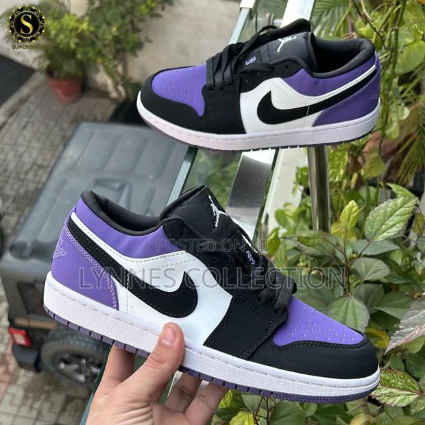 Jordan 1 Low Cut ' Court Purple '