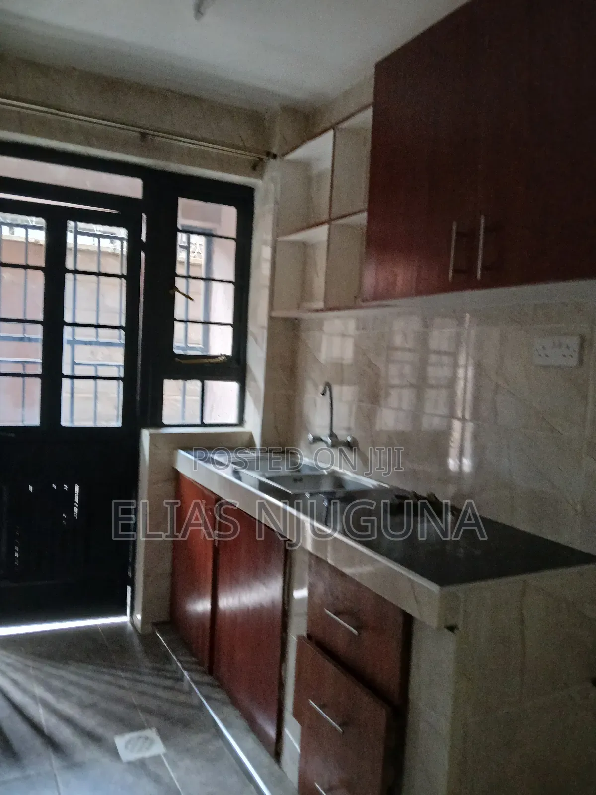 2bdrm Apartment in Thome Roosters for rent