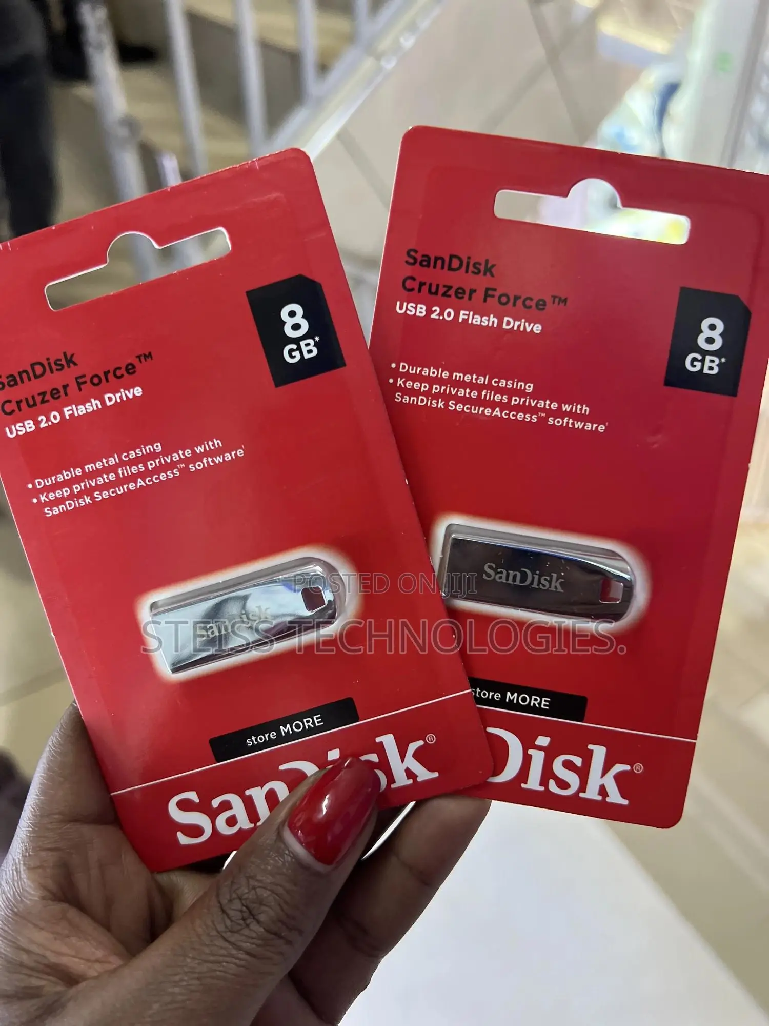 8gb Sandisk Flashdrives.