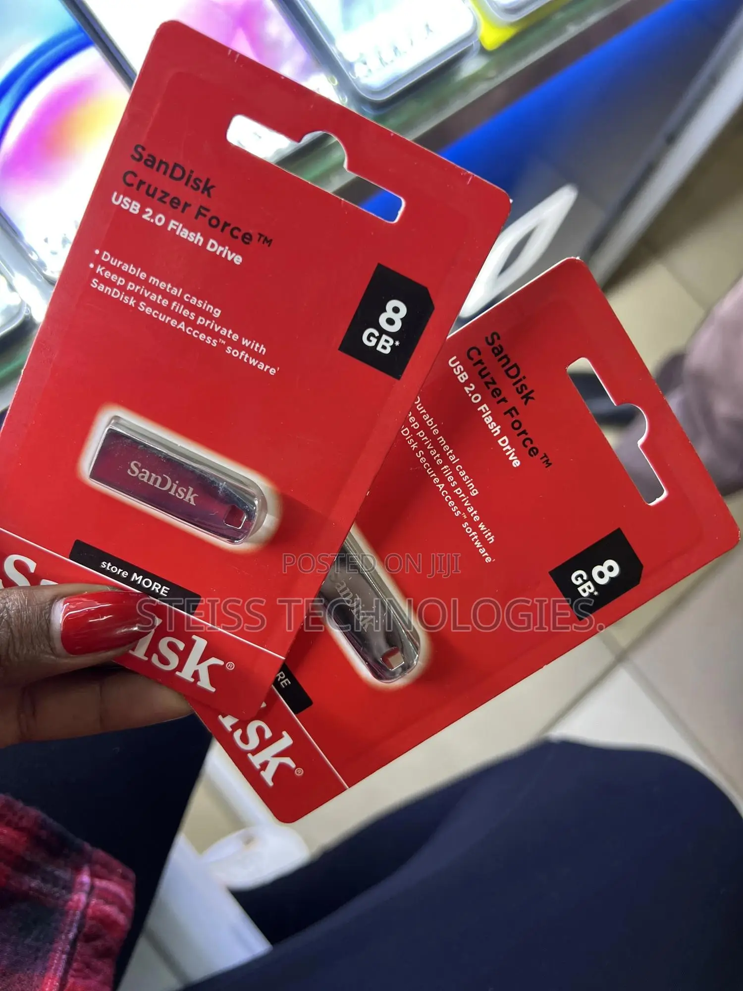 8gb Sandisk Flashdrives.
