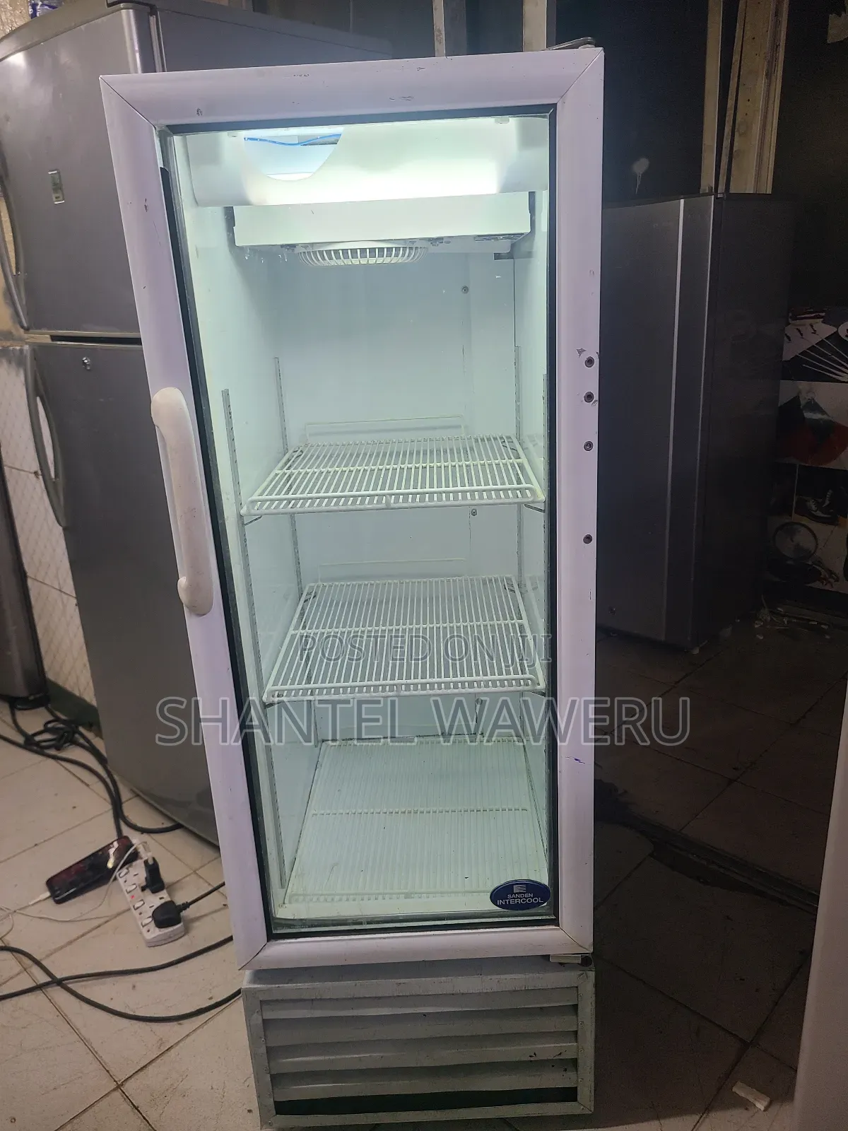 Exuk Cooler Fridge ( Display)