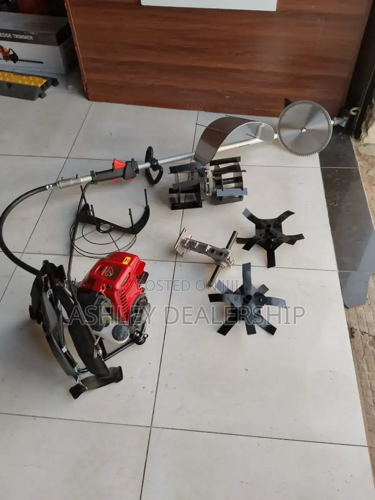 Hawking Grass Trimmer