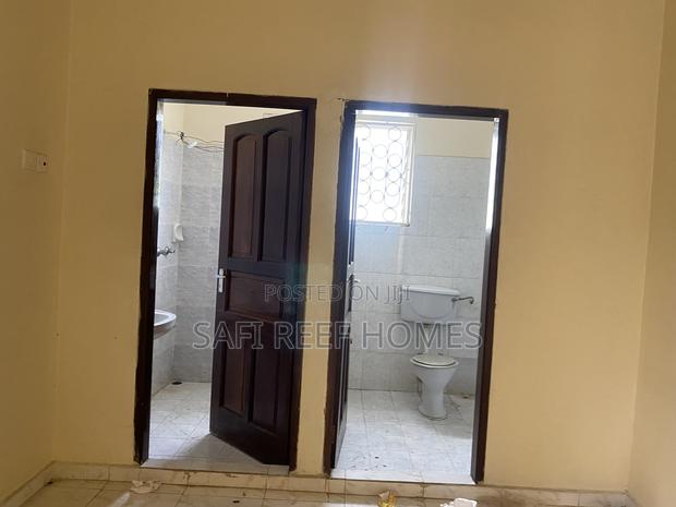 4bdrm Villa in Nyali for rent - thumbnail 12