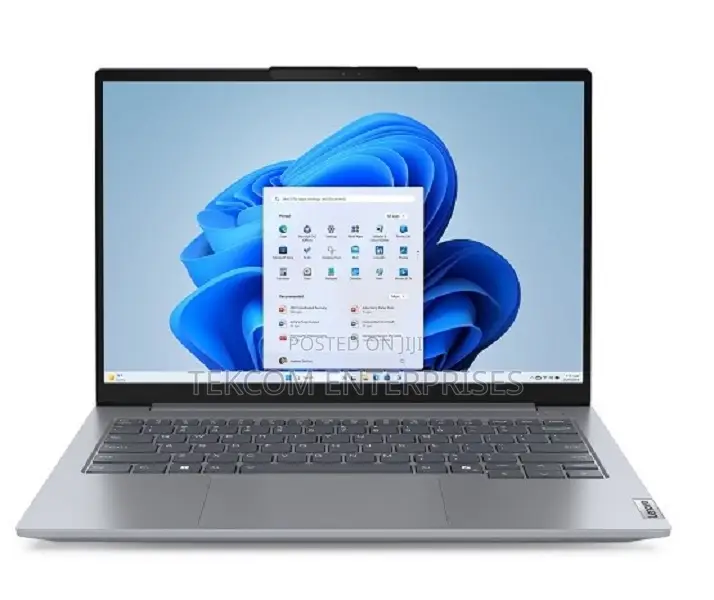 New Laptop Lenovo 8GB Intel Core Ultra 7 SSD 512GB
