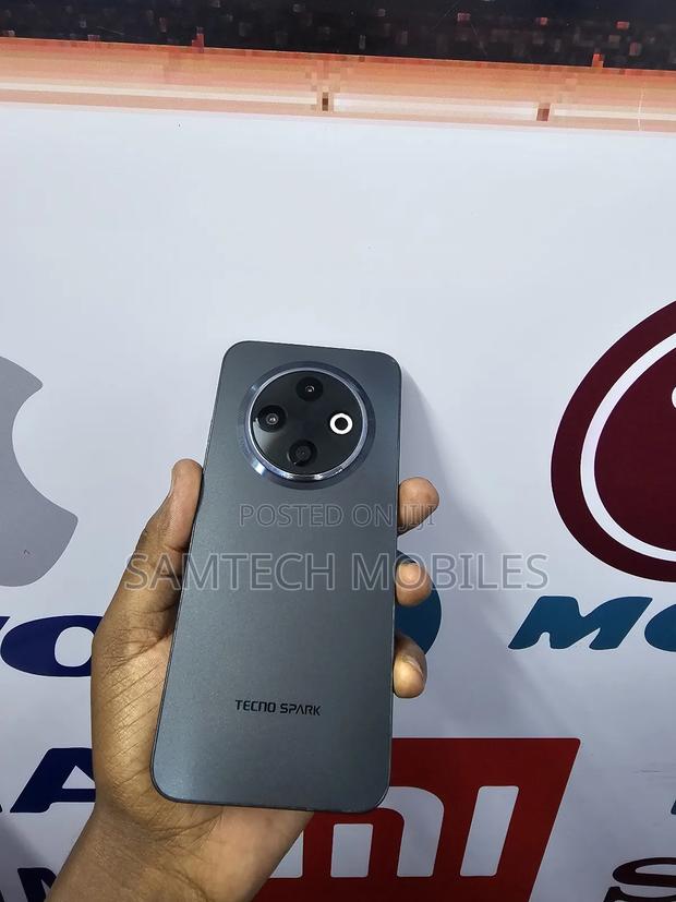 Tecno Spark 30C 128 GB Black - main view